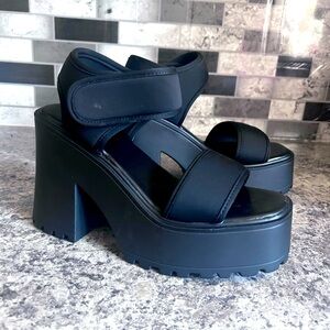 Olivia Miller Women's Extravaganza Platform Heeled Sandals